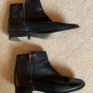 Frye Short Boots - Black- leather- womens 10